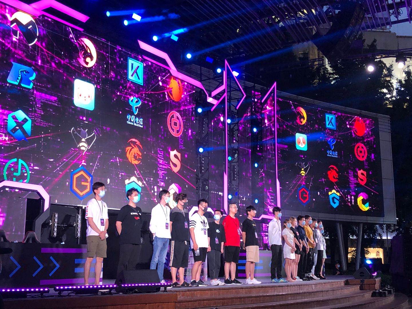 的案例中 的案例中