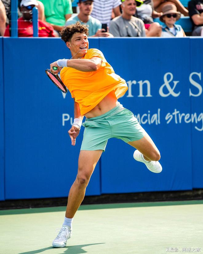 攻中的新中 攻中的新中