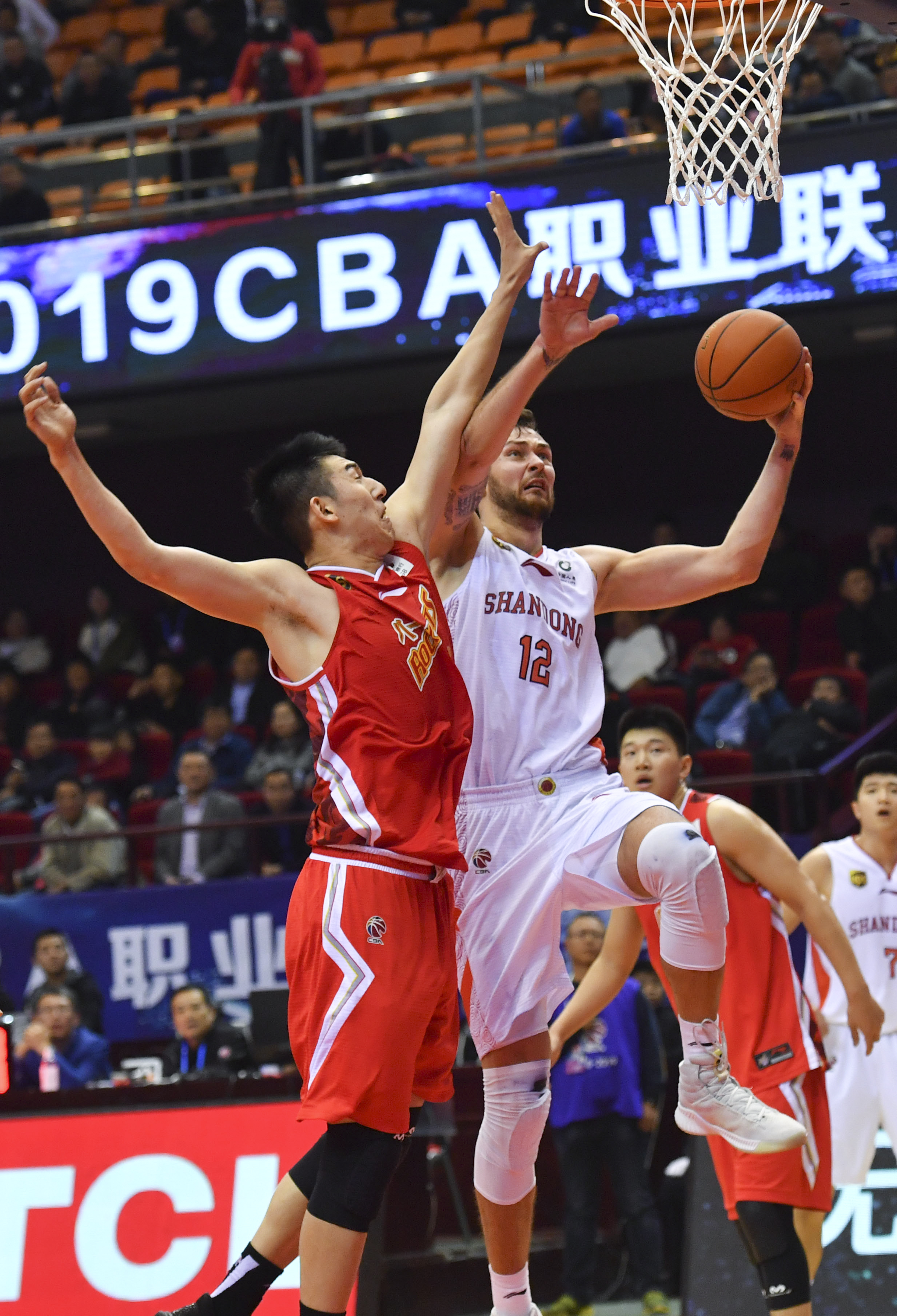 并不单纯指 并不单纯指