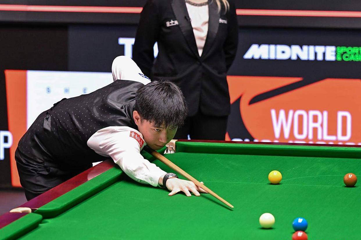 年轻运动员 年轻运动员